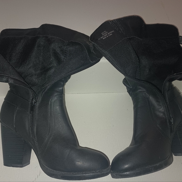 Rue etc! Boots - Picture 5 of 6